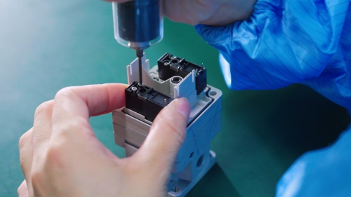 ITV Pneumatic Regulators Produktion
