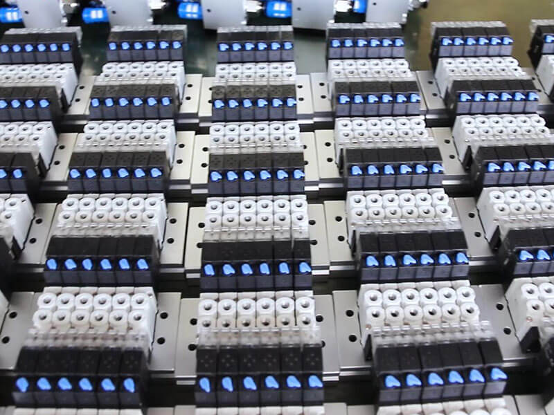 pneumatic solenoid manifold