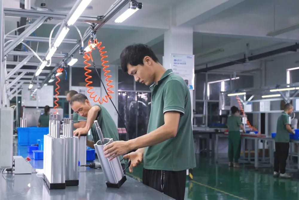 Pneumatikzylinderbaugruppe